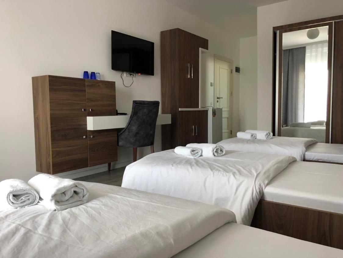 Hotel Dardani Titova Mitrovica Exterior foto